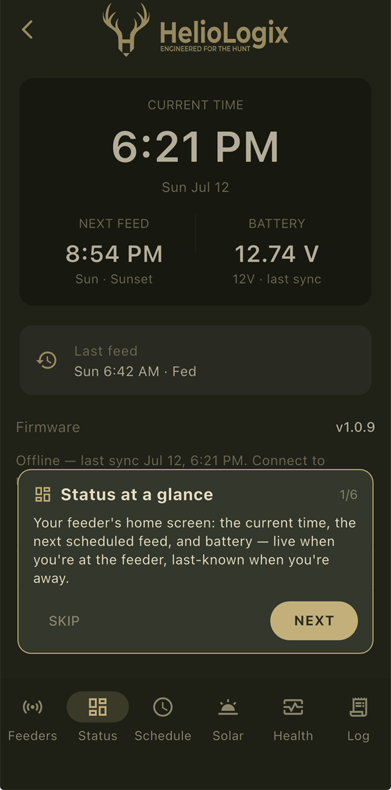 Helio Timer Pro Status screen — current time, next scheduled feed and battery voltage